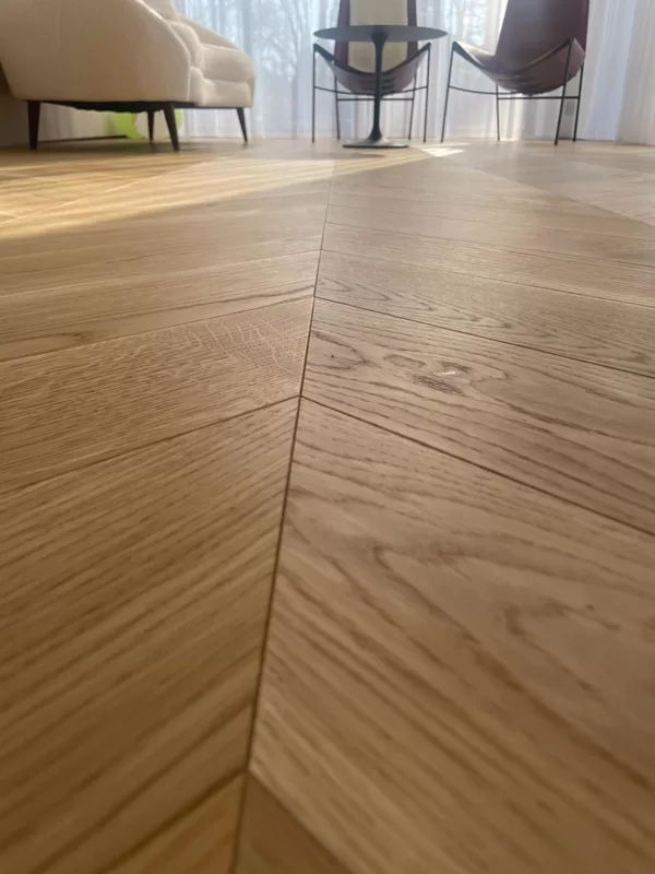 Living šķirojuma parkets